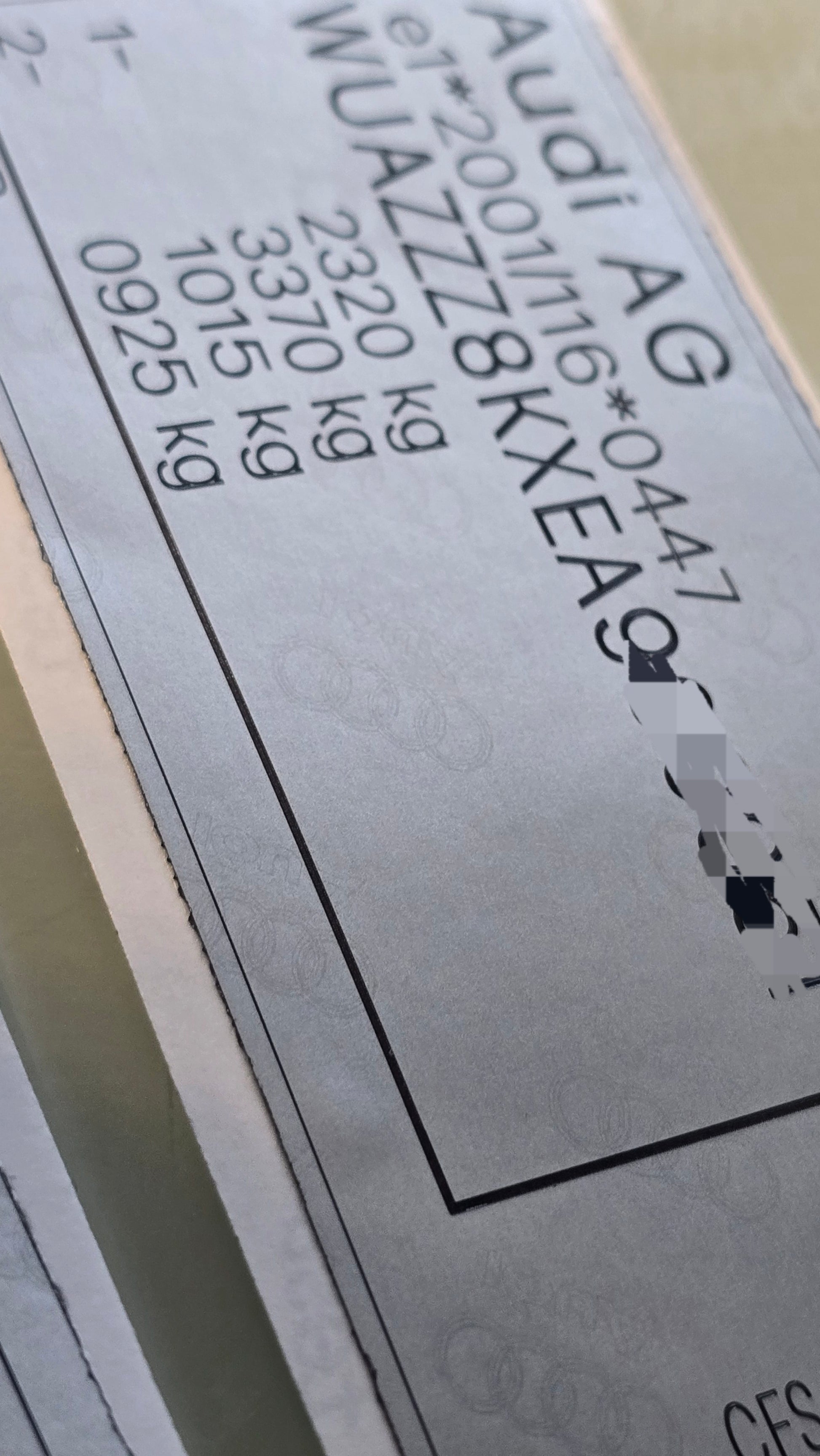 Audi RS4 - VINSHIELD UK