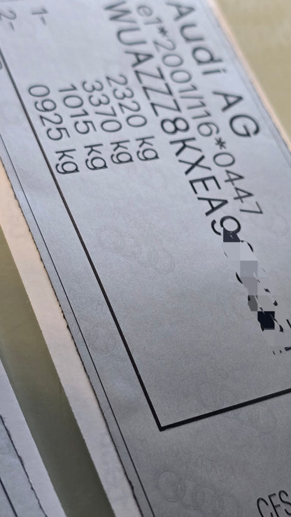 Audi RS4 - VINSHIELD UK